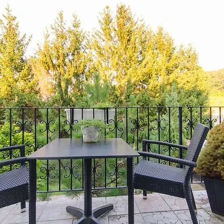 Penzion (adults Only) Mayerling