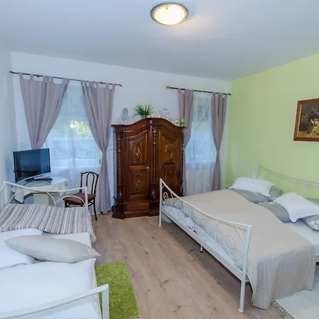 Penzion (adults Only)