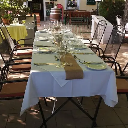 בית הארחה (adults Only) 3*