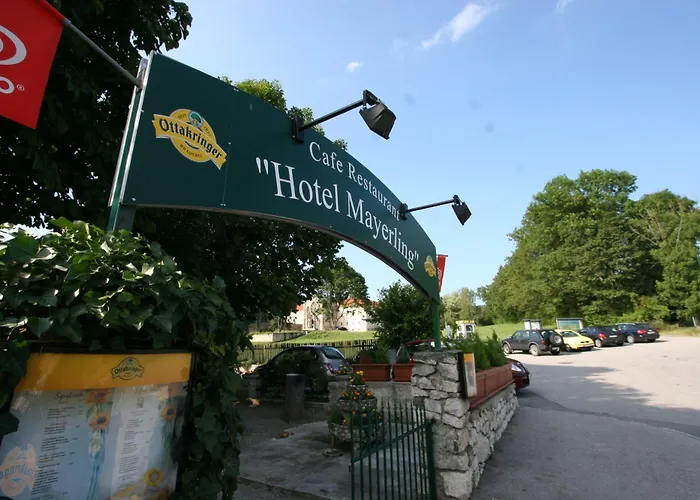 (adults Only) Pensión