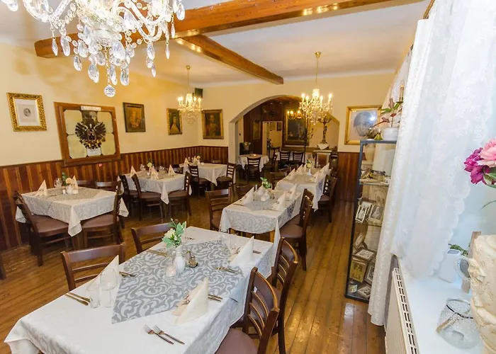 (adults Only) Pensión Mayerling